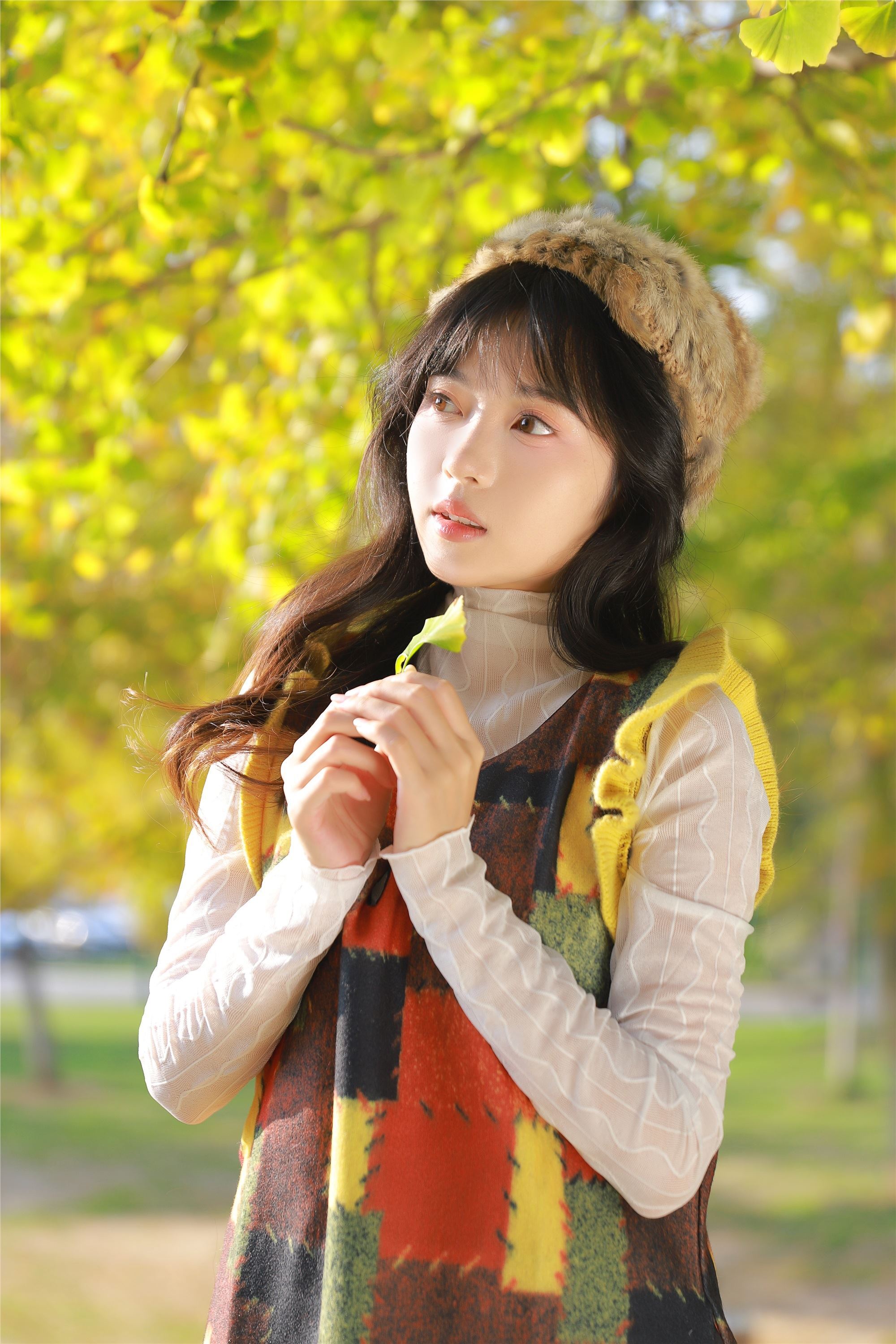 YITUYU艺图语 2025.01.08 早秋 小薇人儿